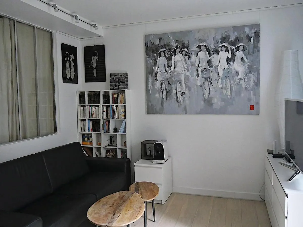 Thierry'S Studio15 Paris France